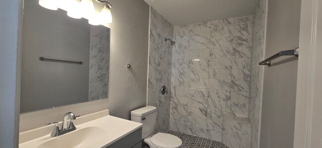 Building Photo - 5657 Struthers Ct
