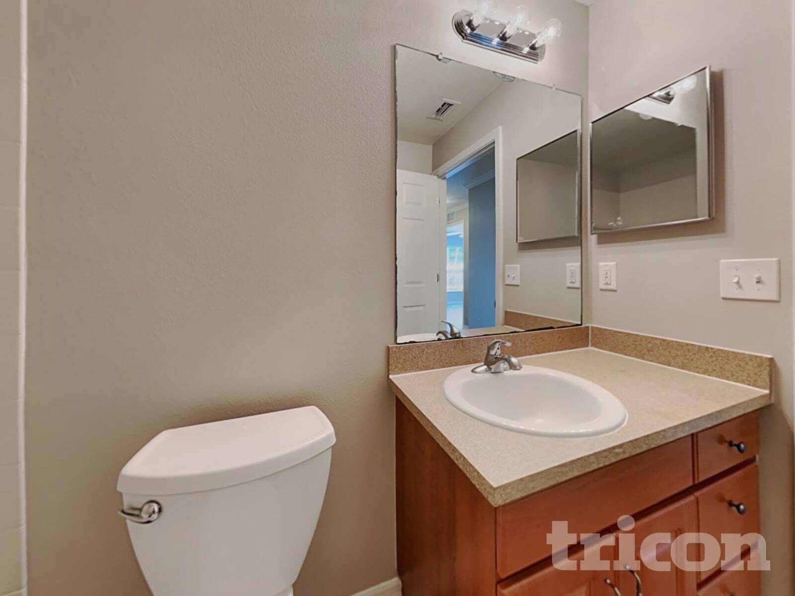 Building Photo - 15420 Florida Breeze Loop