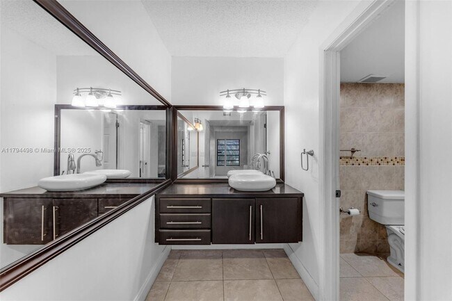Building Photo - 5800 SW 127th Ave