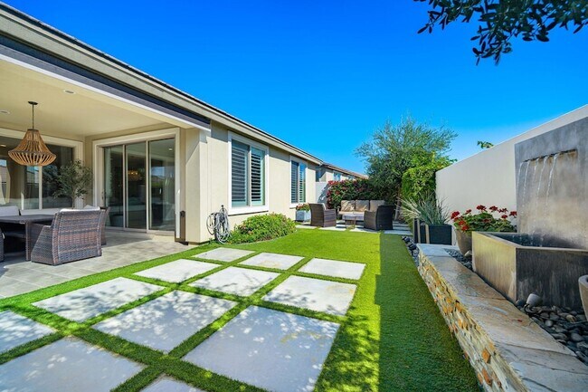 Building Photo - 51234 Longmeadow St