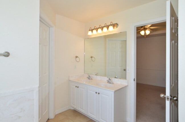 Building Photo - 6505 Nick St