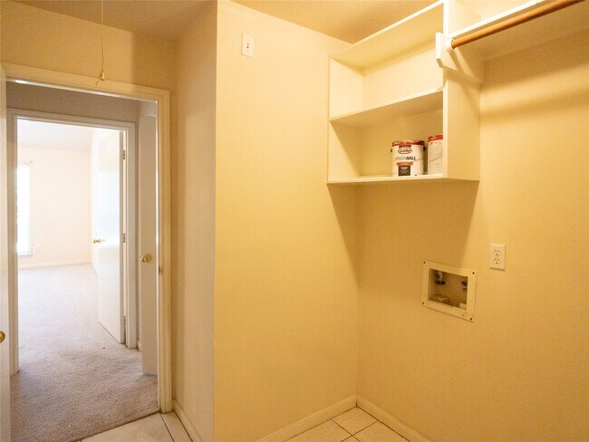 Building Photo - 17234 Rancho Verde Way