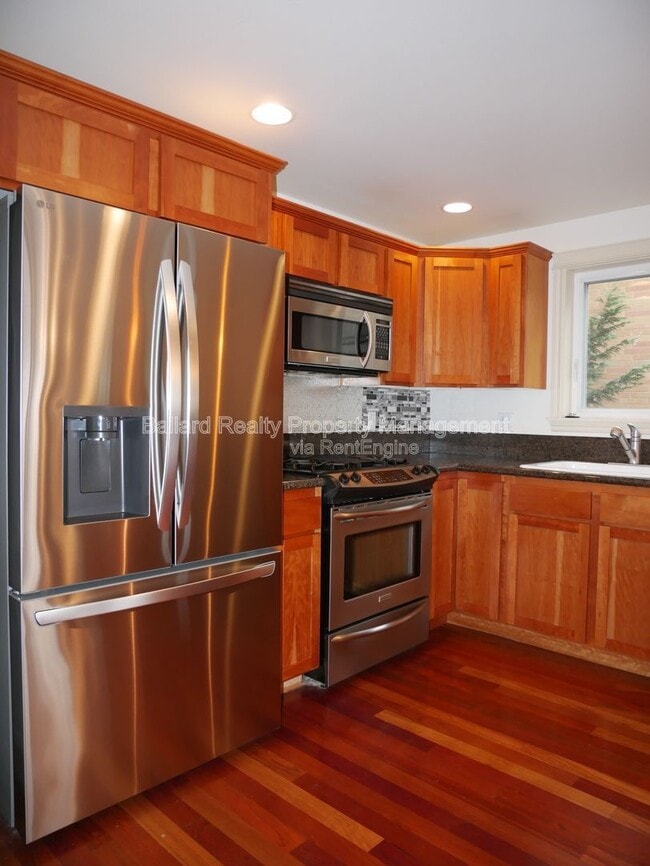 Building Photo - 1415 NW 61st St