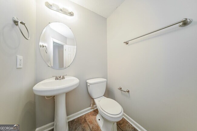 Building Photo - 4117 Alveston Dr