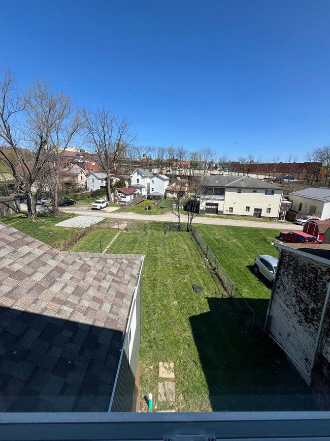 Building Photo - Fully Updated 3-Bed, 2-Bath Home – Greensburg, PA