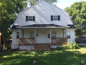 Building Photo - 1605 Hinkson Ave