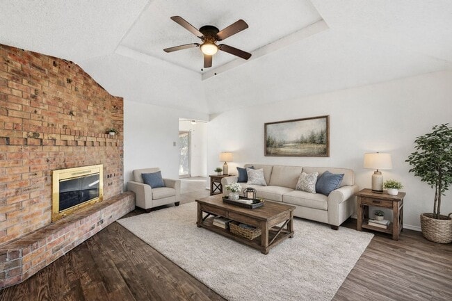 Building Photo - Charming 3-bedroom, 2-bathroom home in Glenn Heights, TX