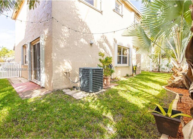 Building Photo - 11938 NW 12th St
