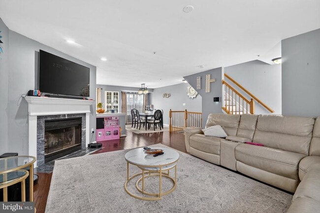 Building Photo - 3818 Early Glow Ln