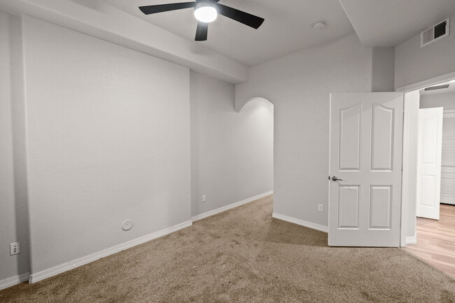 Building Photo - 6679 Bethesda Point