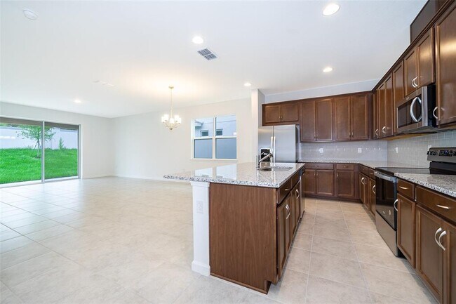 Building Photo - 4446 Davos Dr