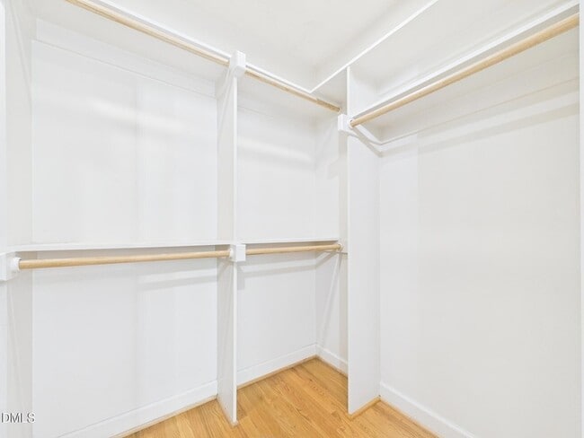 Building Photo - 2912 Oberlin Rd