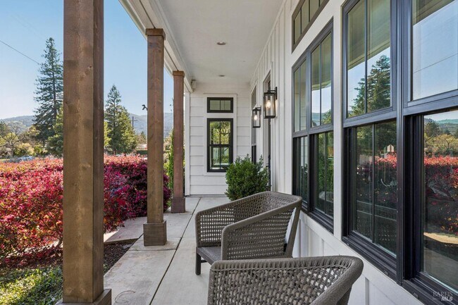 Building Photo - 1810 Quail Ct