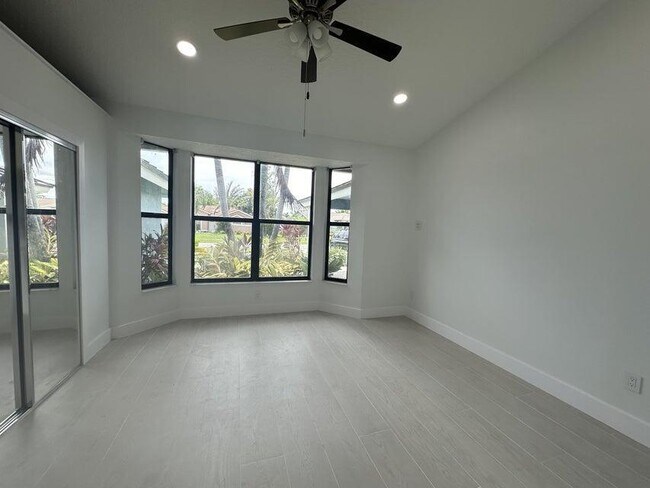 Building Photo - 13683 Staimford Dr