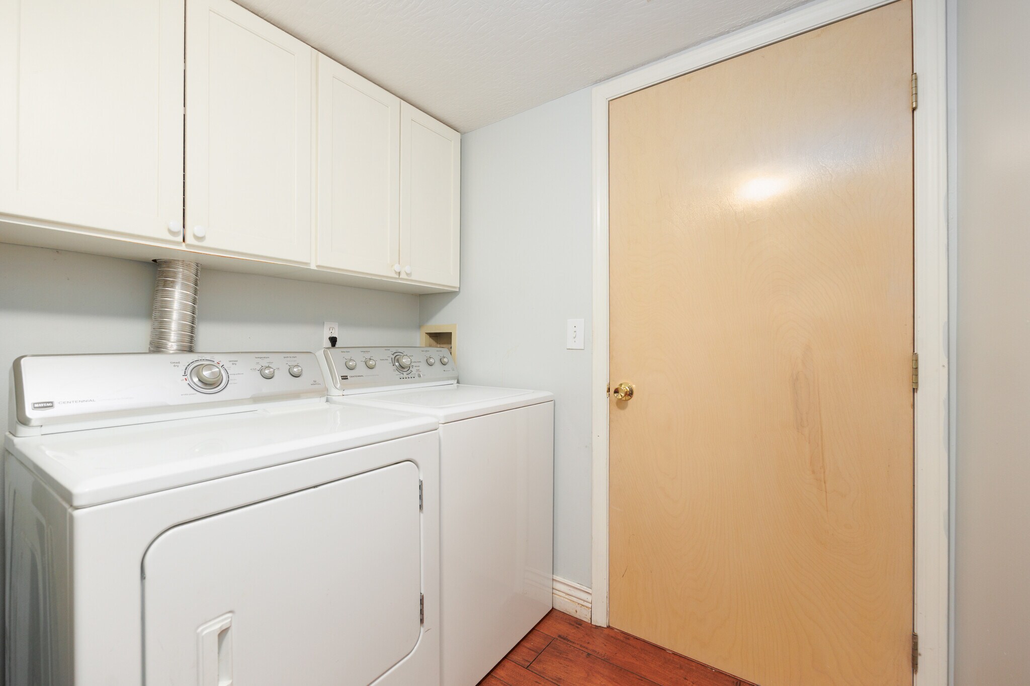 Washer/Dryer - 3906 Sandstone Cir