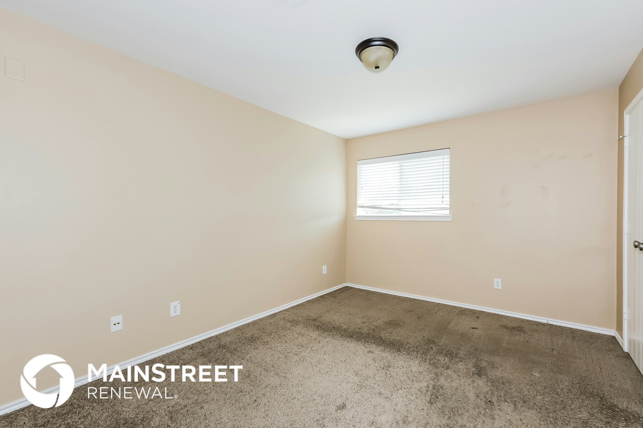 Building Photo - 316 Timberline Dr
