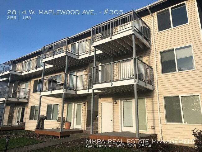 Building Photo - PRE-LEASING:Great 2 Bedroom Top Floor Unit!