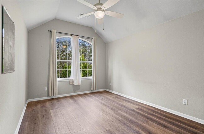 Building Photo - 13026 Titus Ct
