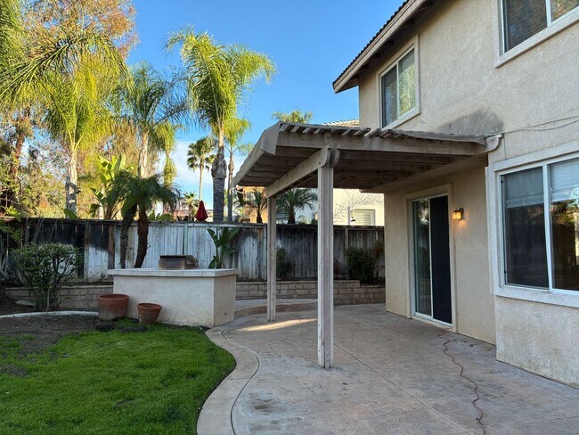 Building Photo - Stunning 4-bedroom hilltop residence nestled in the desirable upper Corona