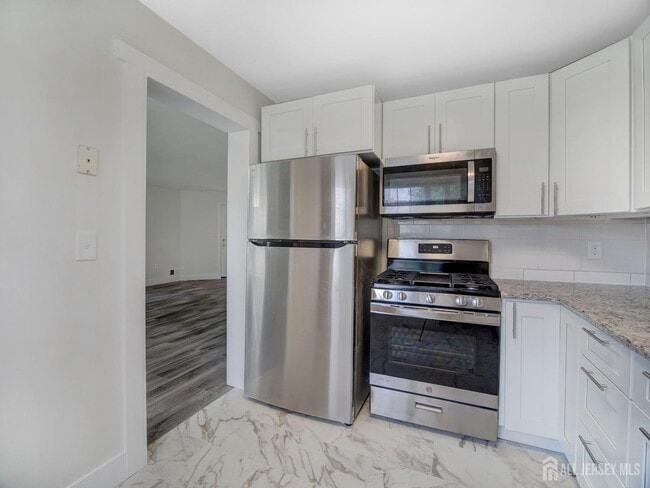 Building Photo - 2302 Timber Ridge Ct