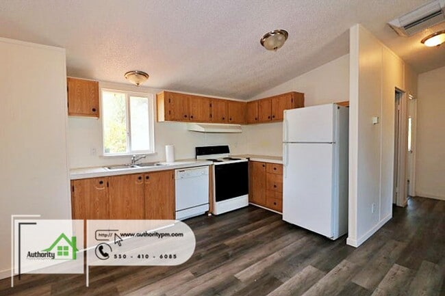 Building Photo - 7700 Fisher Ln