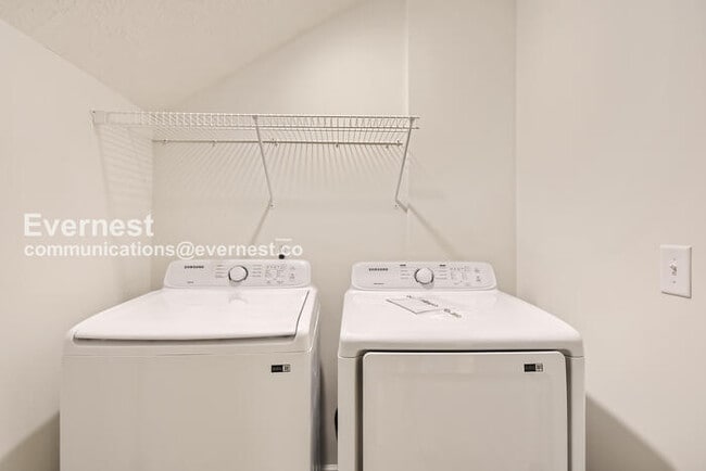 Building Photo - 208 Ansley Wy