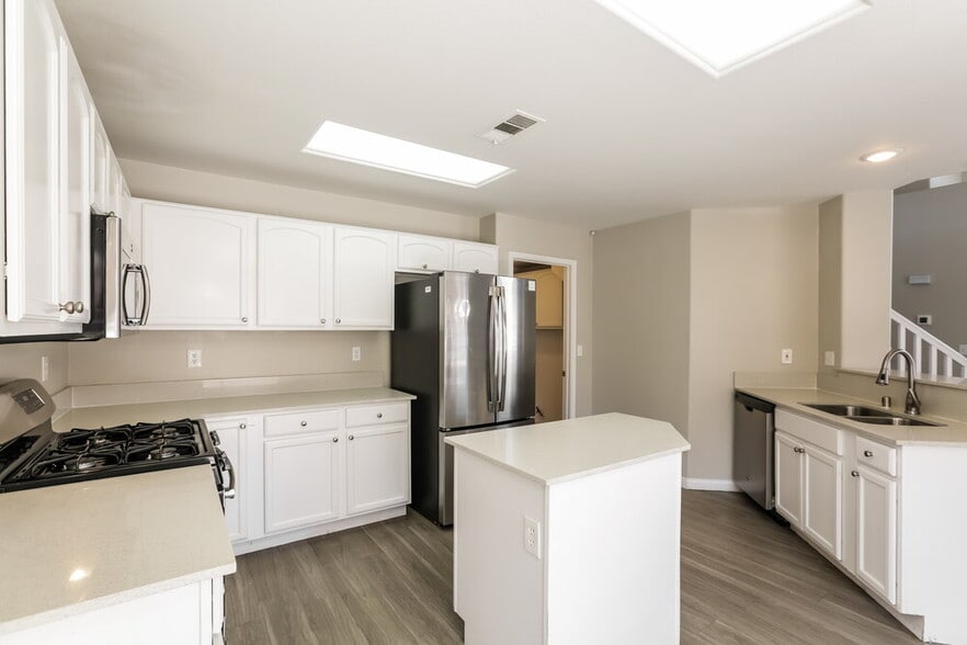 Building Photo - 908 Ashurst Ct