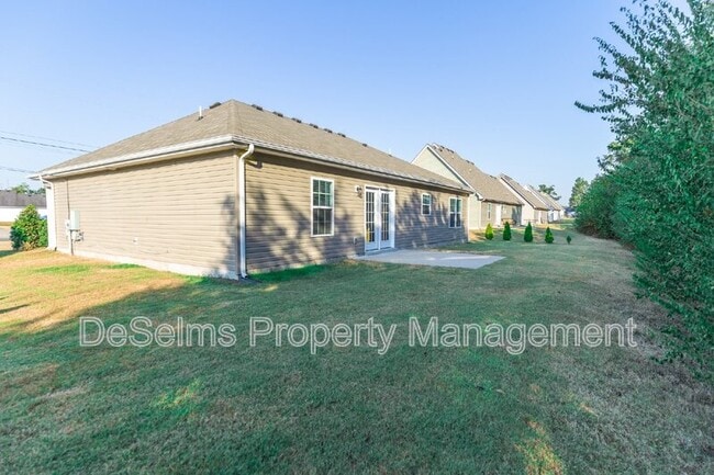 Building Photo - 1536 Passage Dr