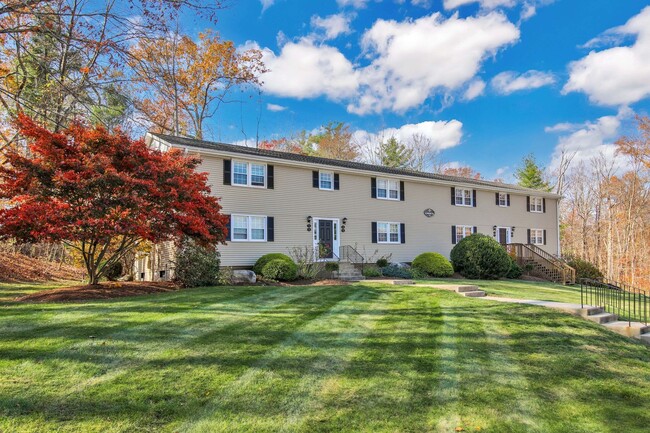 Building Photo - Andover, CT- One bedroom one bath apt in a...