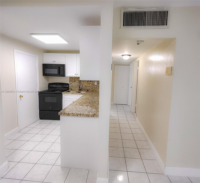 Building Photo - 17101 NW 57th Ave