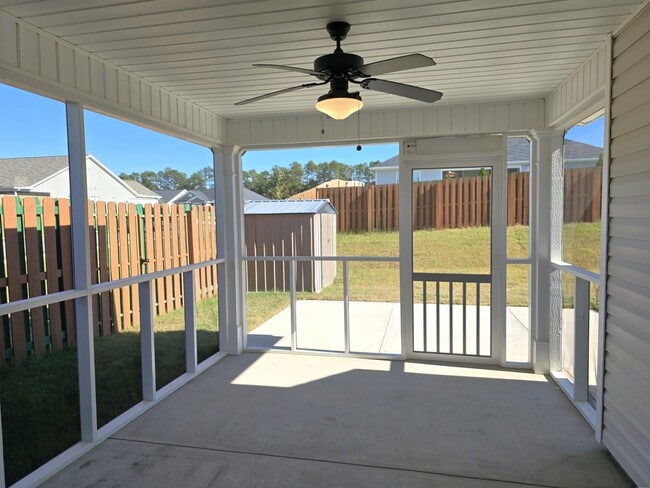 Building Photo - 606 Litcham Run