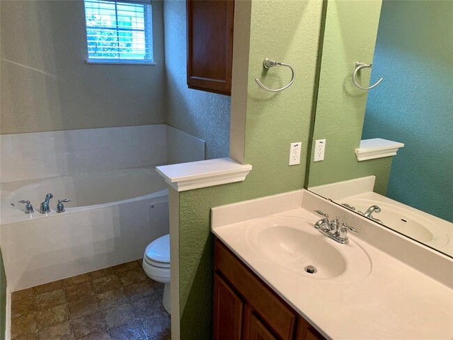 Building Photo - 14815 Avery Ranch Blvd