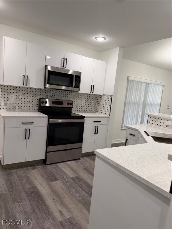 Building Photo - 2709 NW 1st Pl