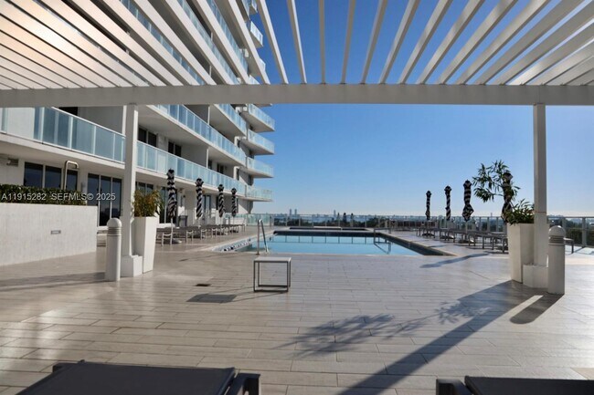 Building Photo - 4250 Biscayne Blvd