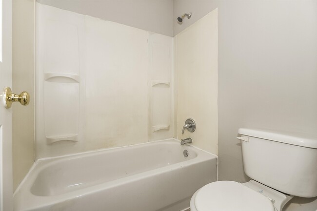 Building Photo - 4185 Blacksmith Cove