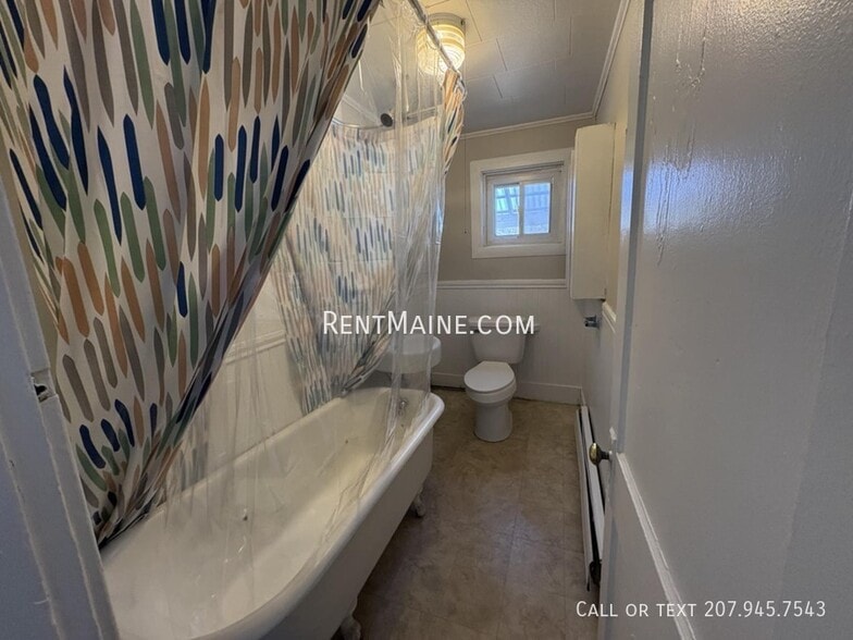 Building Photo - 124 York St