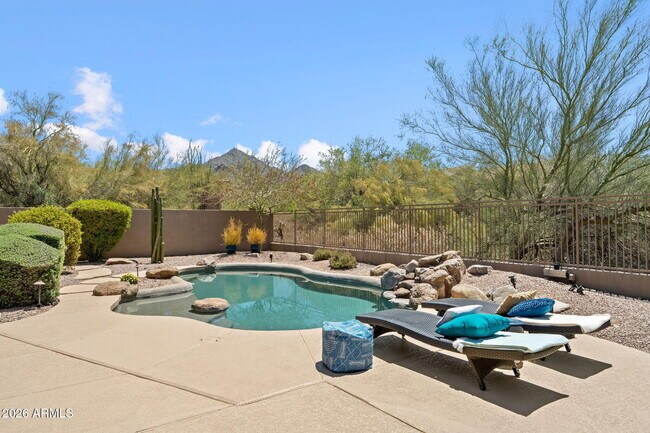 Building Photo - 10531 E Bahia Dr