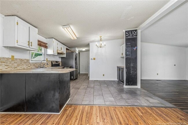 Building Photo - 105 Valley Forge Way N