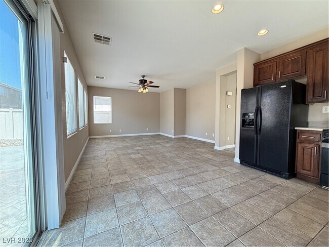 Building Photo - 11065 Calamint Hills Ct