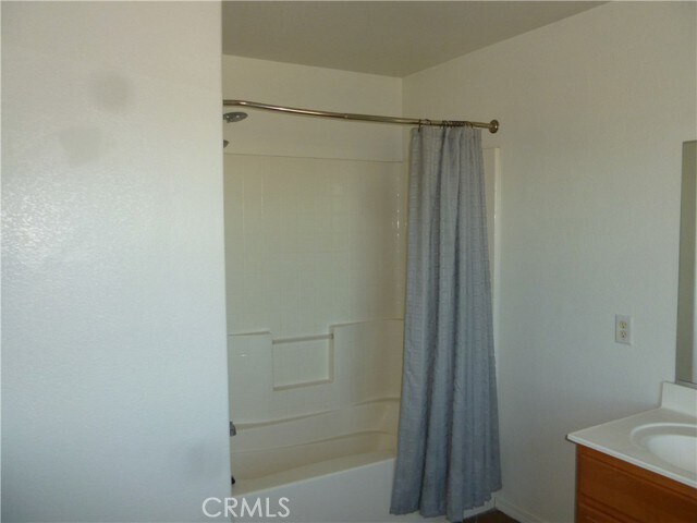 Building Photo - 9349 Golden Lantern Rd