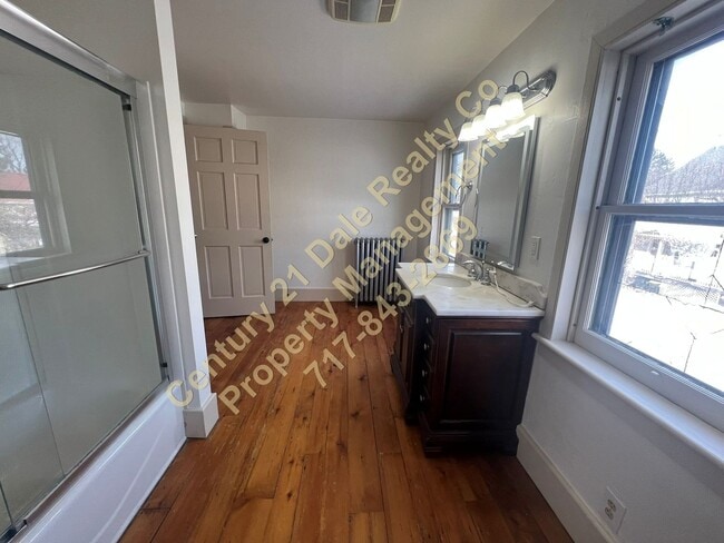 Building Photo - 3 Bedroom Home in Southern School District