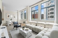 Building Photo - 311 Washington St