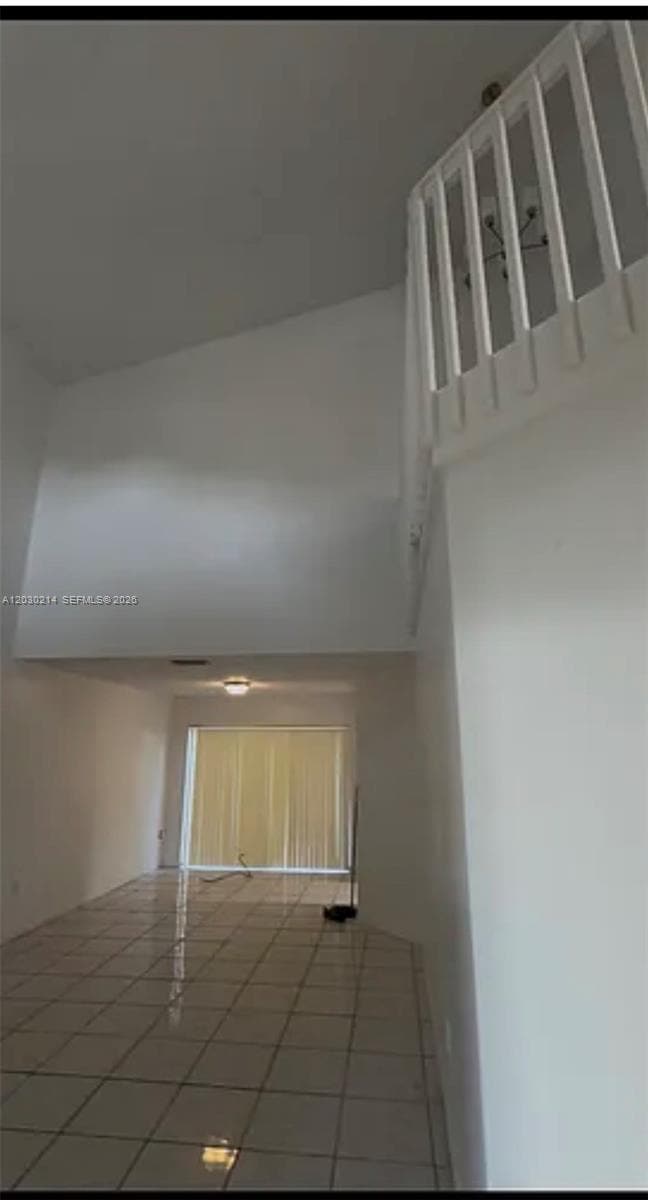 Building Photo - 127 SW 159th Way