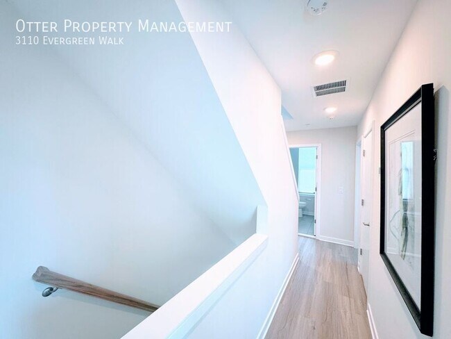 Building Photo - 3110 Evergreen Walk