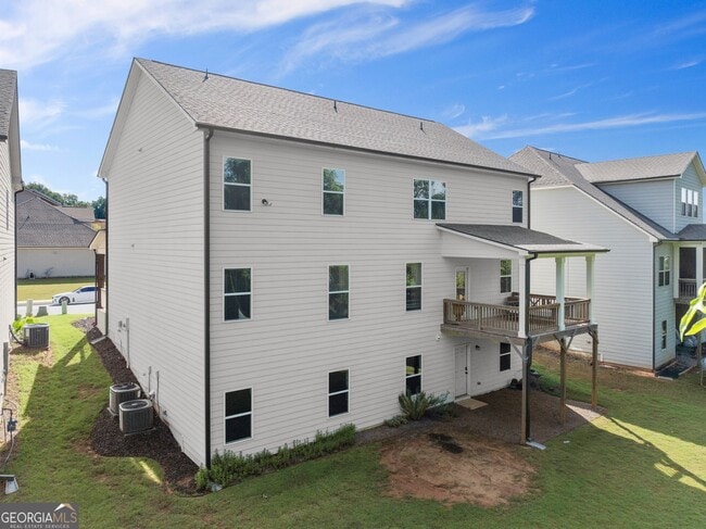 Building Photo - 4656 Silver Oak Dr SW