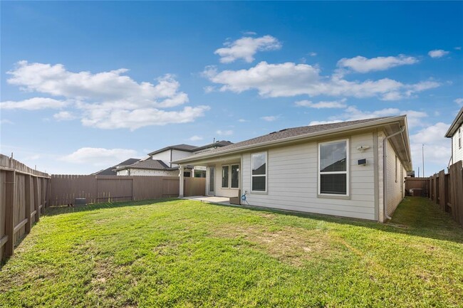 Building Photo - 28447 Halle Ray Dr