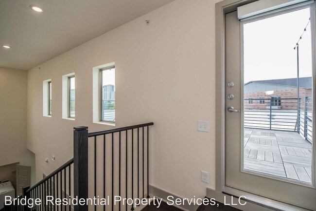 Building Photo - 4 br, 4 bath House - 500 Harrold Street #3101