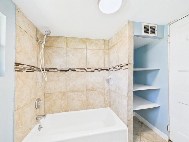 Building Photo - 348 Gordon Ave