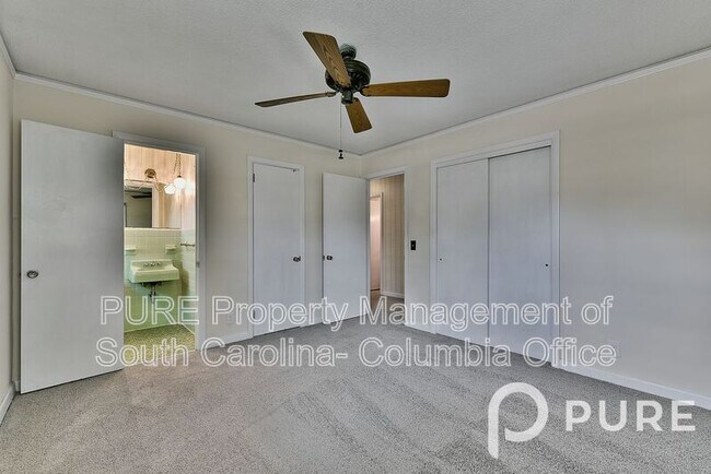 Building Photo - 5912 Barksdale Dr
