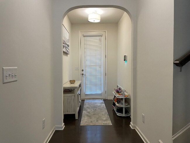 Building Photo - 2644 Stonekey Bend